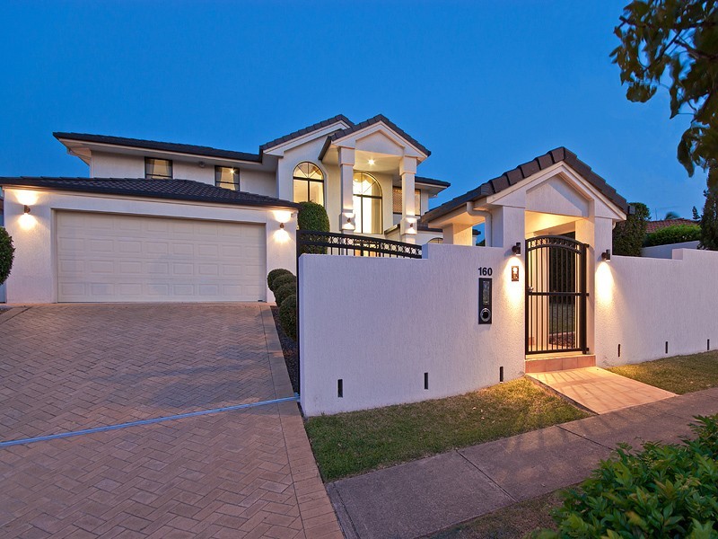 160 Galaxy St, Bridgeman Downs QLD 4035