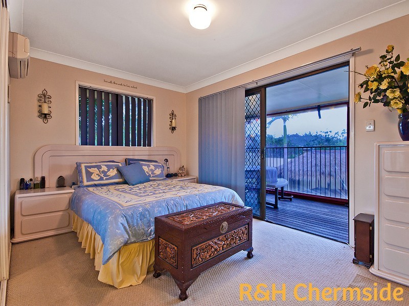 5 Fairlane Street, Chermside West QLD 4032