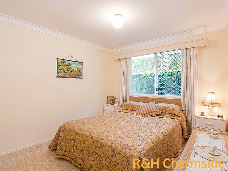 9 Goldberg Pl, Mcdowall QLD 4053