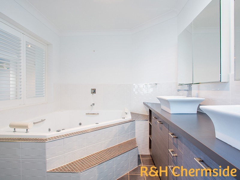 125 White St, Wavell Heights QLD 4012