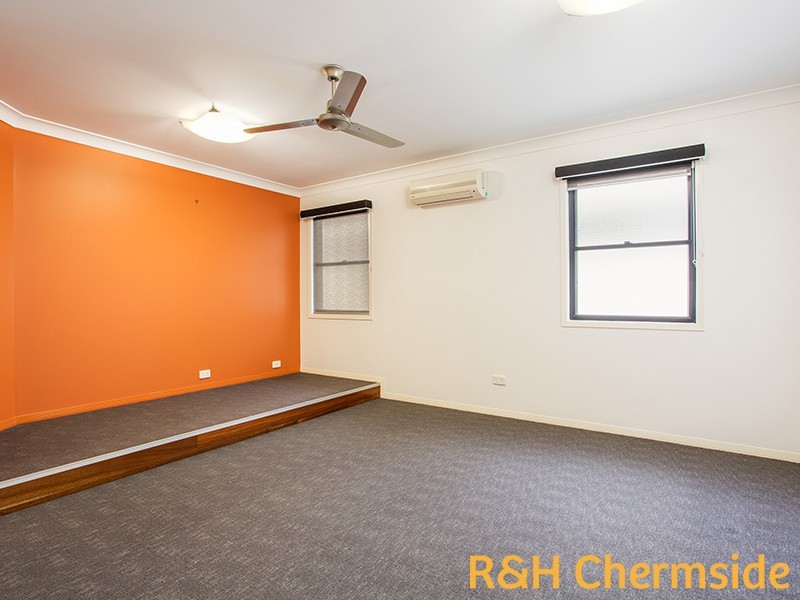 125 White St, Wavell Heights QLD 4012