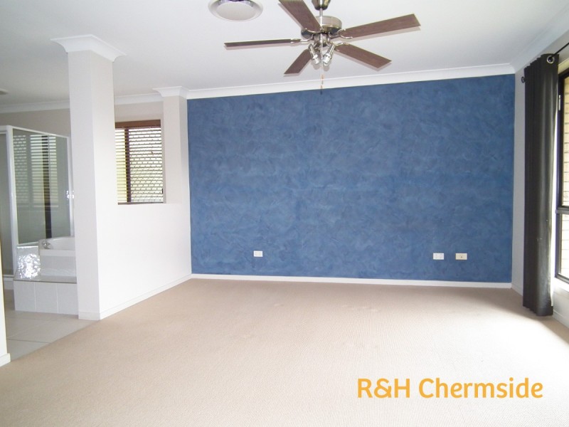 Warner QLD 4500
