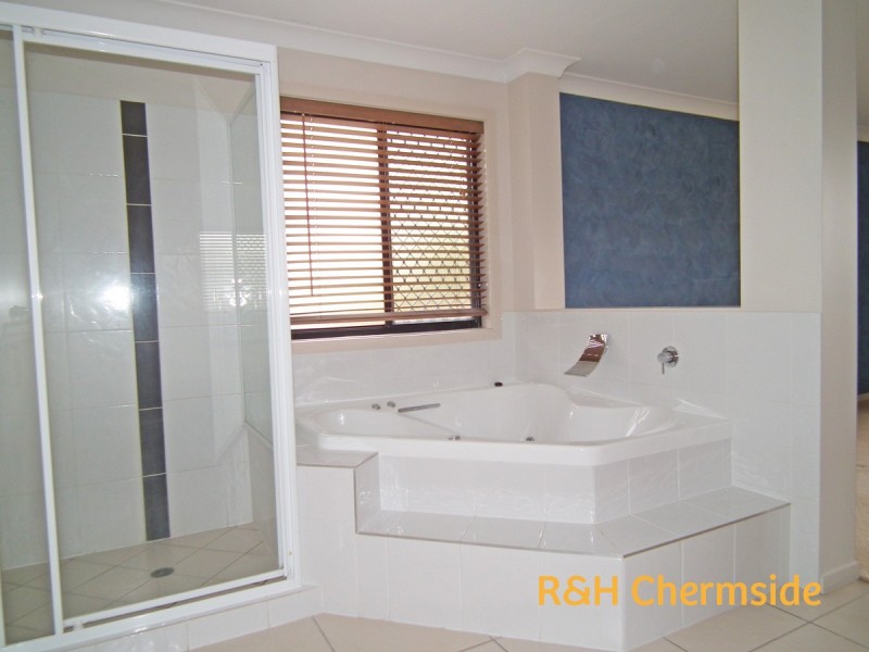 Warner QLD 4500