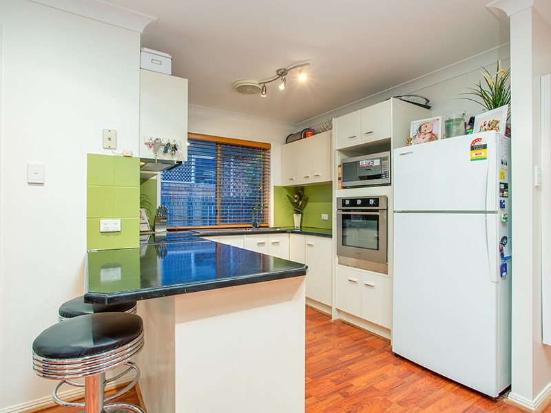 9 Baroona Rd, Bray Park QLD 4500