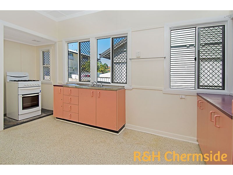 Wavell Heights QLD 4012