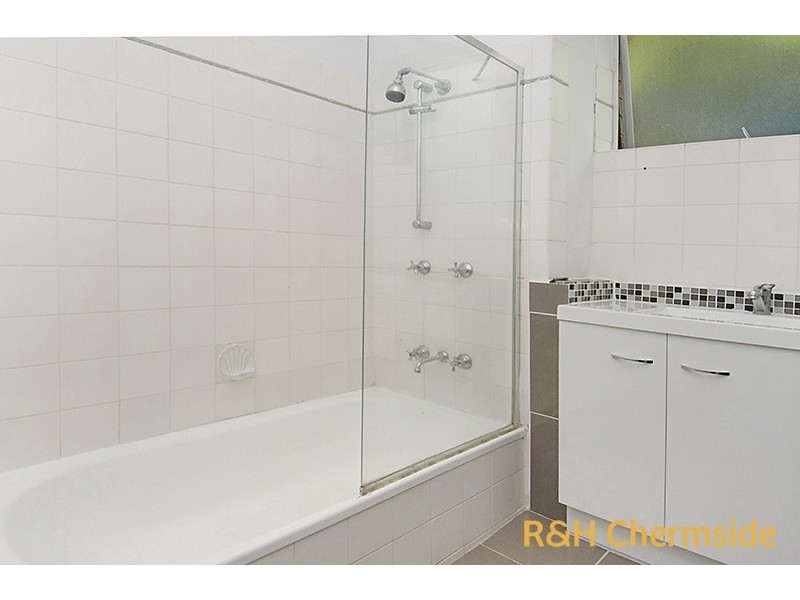 2/24 Figgis St, Kedron QLD 4031