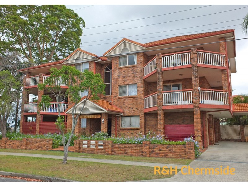 4/2 Henry St, Chermside QLD 4032