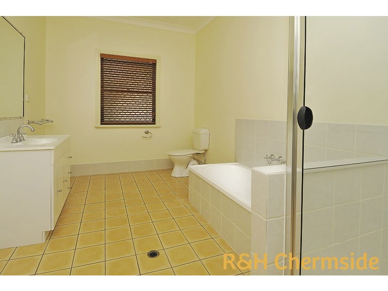 400 Rode Road, Chermside QLD 4032