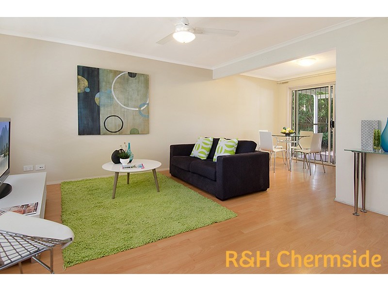 4/12 Sammells Dr, Chermside QLD 4032
