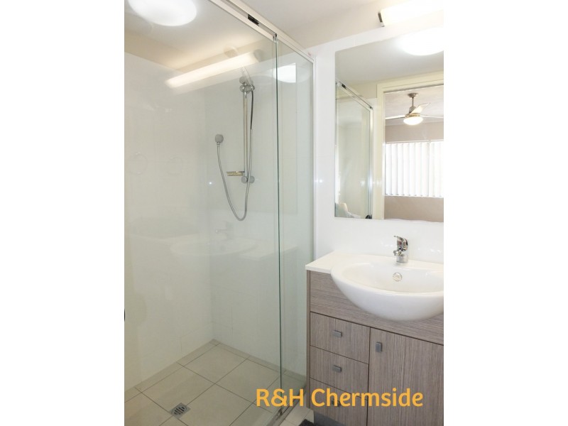 8/5-7 Seeney Street, Zillmere QLD 4034