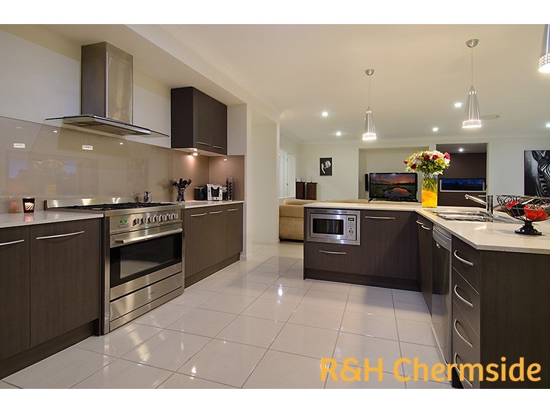 18 MCILLWRAITH RD, Joyner QLD 4500