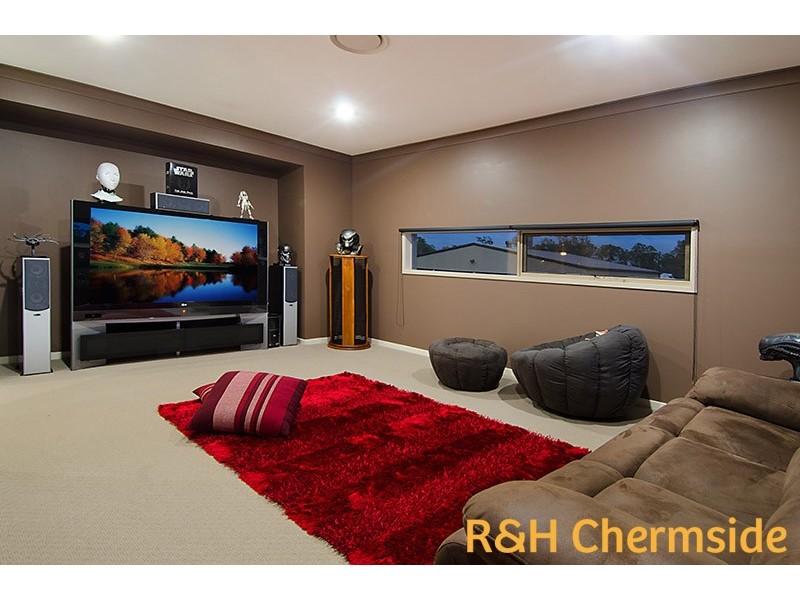 18 MCILLWRAITH RD, Joyner QLD 4500