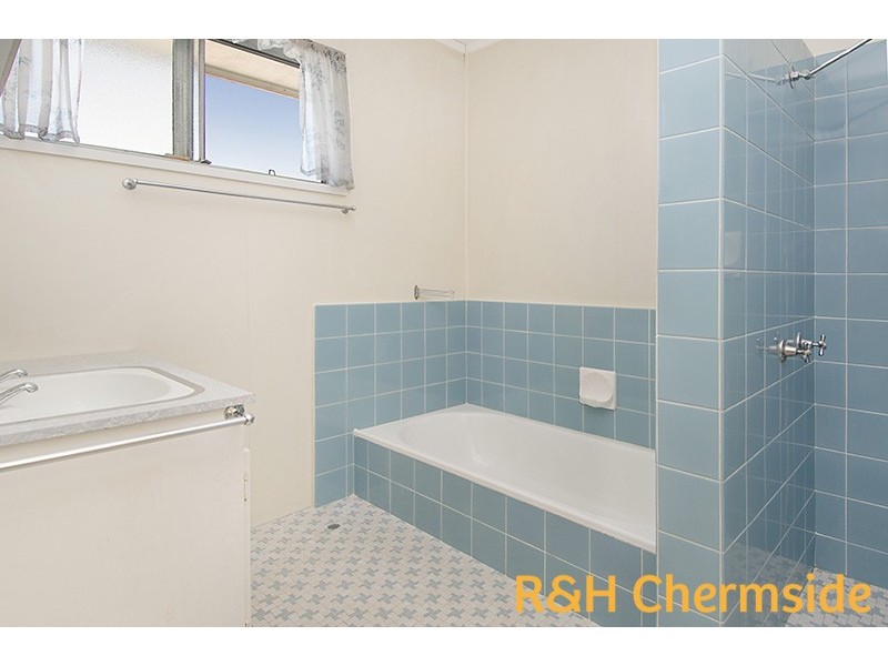 21 Backford St, Chermside West QLD 4032