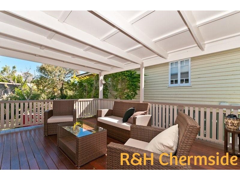 2 Evans St, Kedron QLD 4031