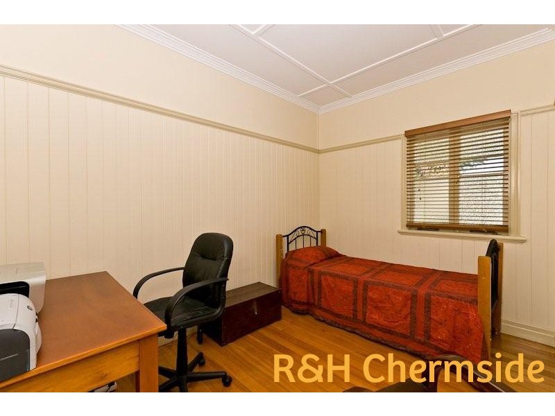 2 Evans St, Kedron QLD 4031