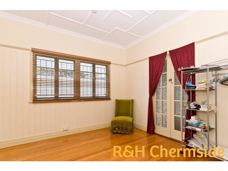 2 Evans St, Kedron QLD 4031