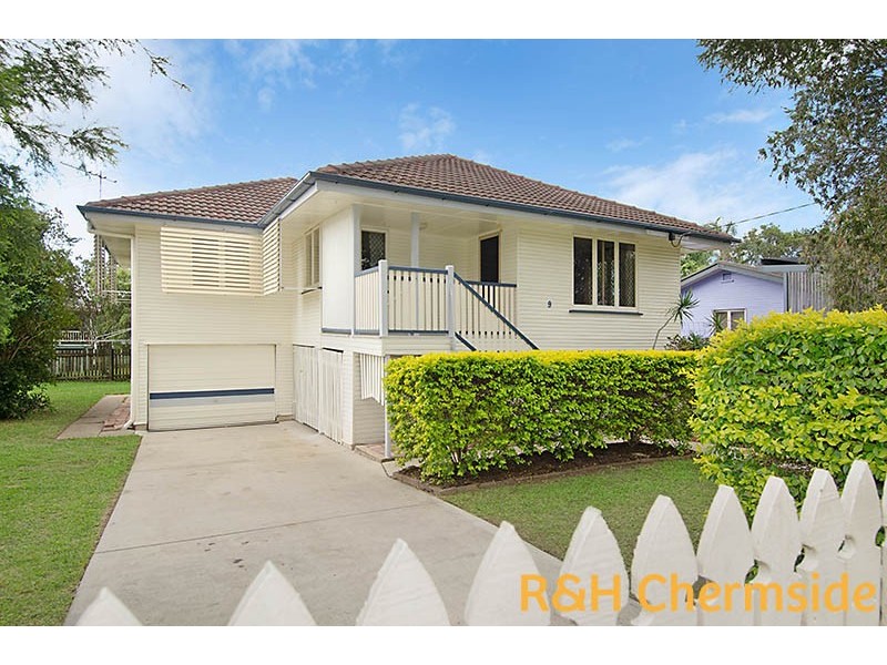 9 Whittaker St, Chermside West QLD 4032