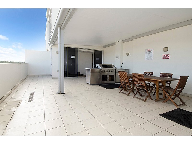 801/20 Playfield St, Chermside QLD 4032