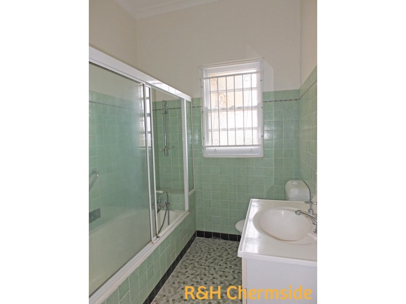 38 Winnam St, Stafford QLD 4053