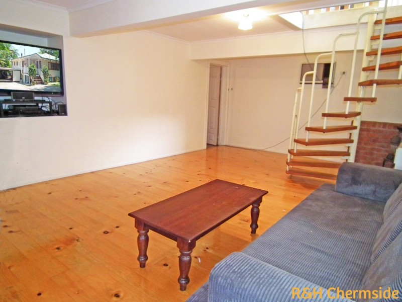 6 Waroon St, Stafford QLD 4053