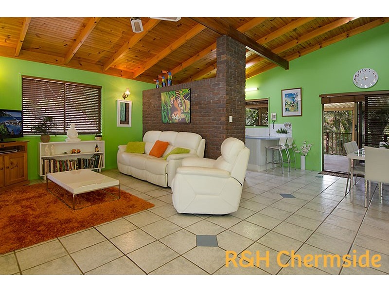 13 Sharon Ct, Albany Creek QLD 4035