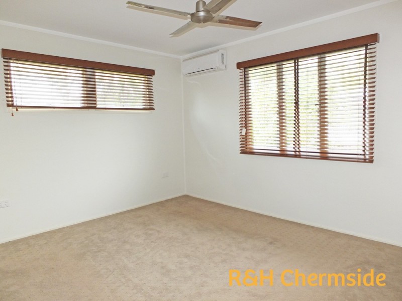 4 Caradon Street, Albany Creek QLD 4035