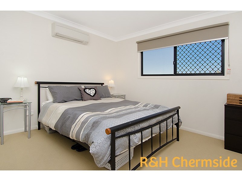 1/5 Rhodes St, Stafford QLD 4053