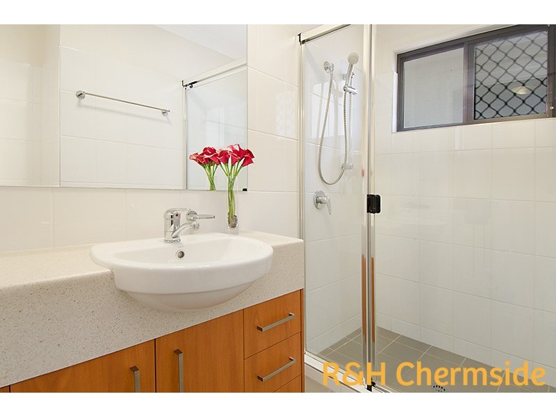 1/5 Rhodes St, Stafford QLD 4053