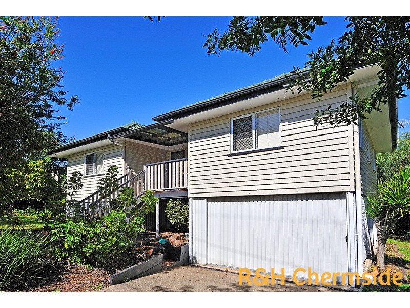 11 Nevin St, Aspley QLD 4034