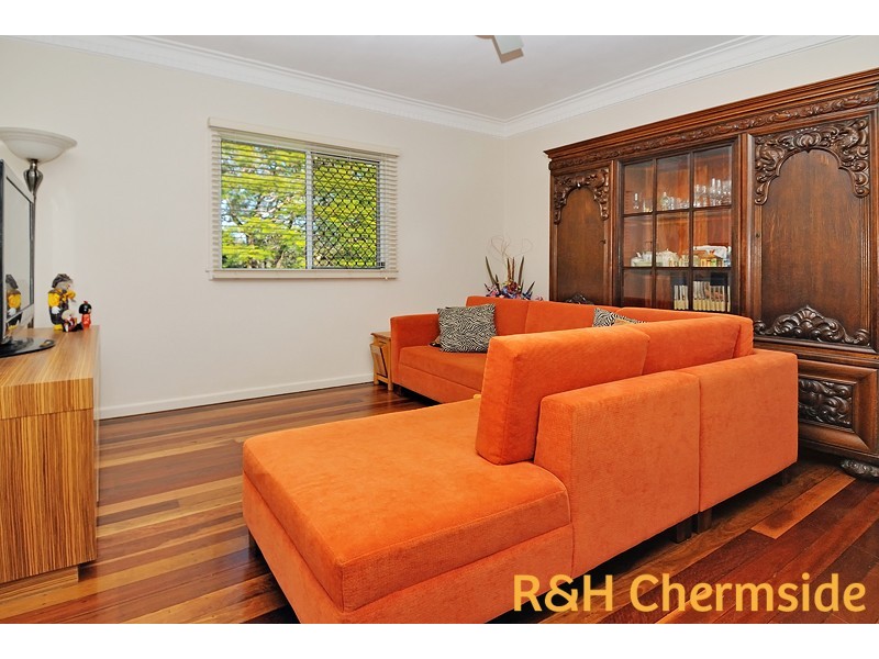 11 Nevin St, Aspley QLD 4034