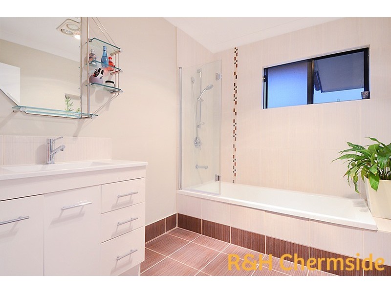 27 Pie St, Aspley QLD 4034