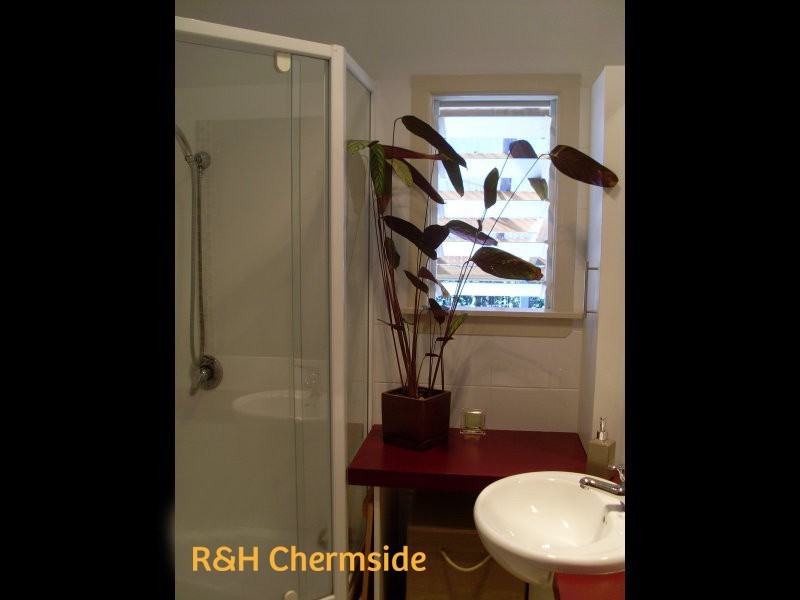 14 Dunsford St, Zillmere QLD 4034