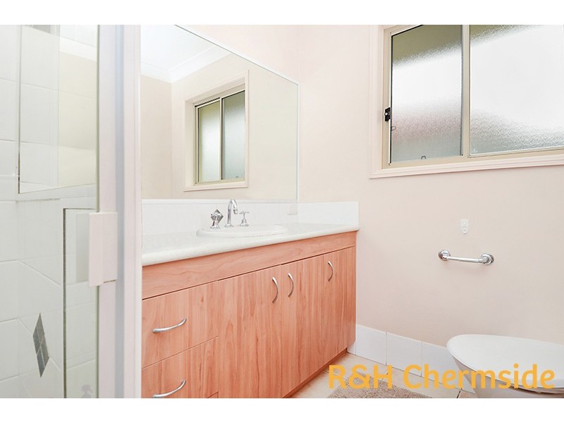 16 Pyrenees St, Carseldine QLD 4034