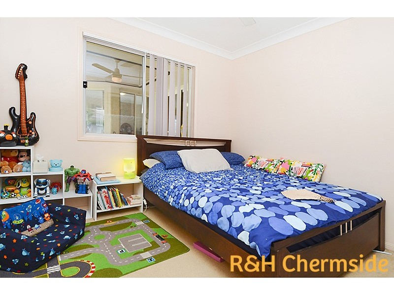 16 Pyrenees St, Carseldine QLD 4034