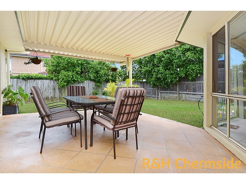 16 Pyrenees St, Carseldine QLD 4034