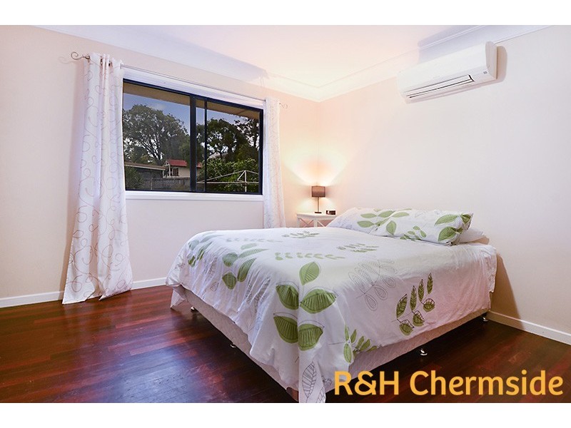 27 Pie Street, Aspley QLD 4034