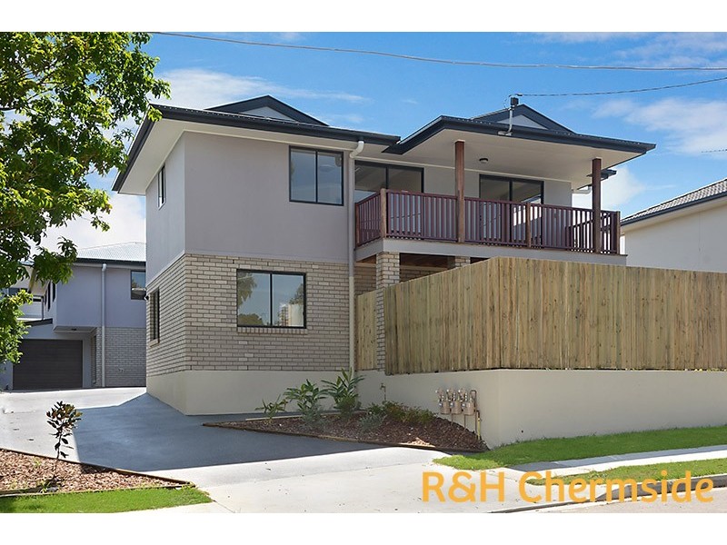 2/18 Yaralla Street, Chermside QLD 4032