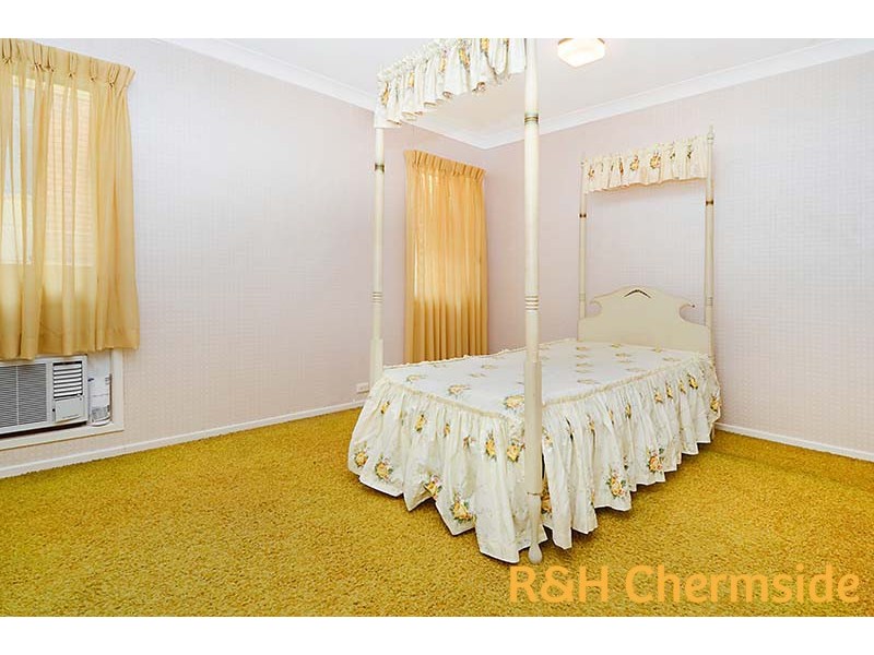 15 Hillhouse St, Aspley QLD 4034