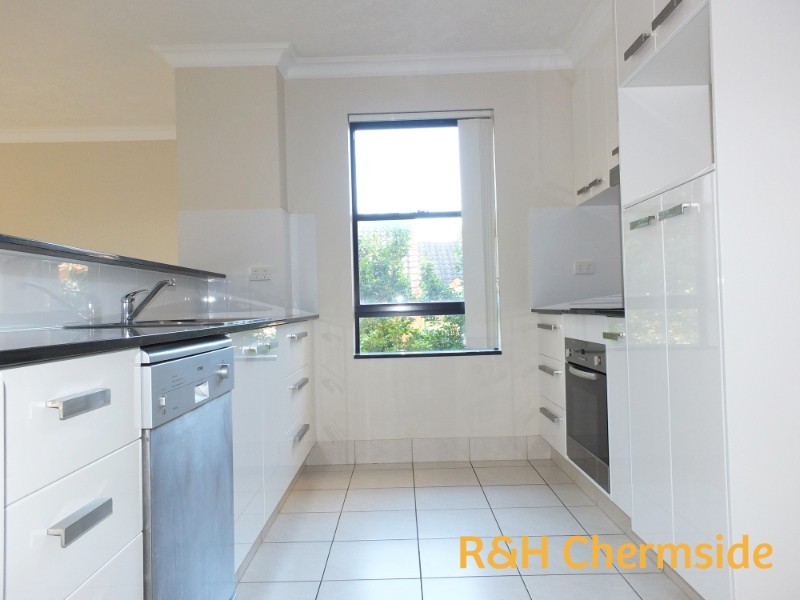 4/19 Grasspan Street, Zillmere QLD 4034