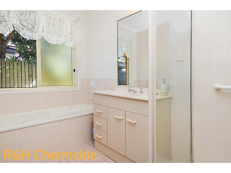 16 Hibiscus Circuit, Fitzgibbon QLD 4018