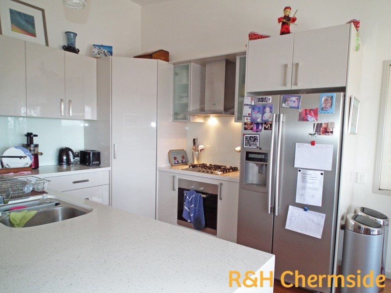 45 Camden St, Albion QLD 4010