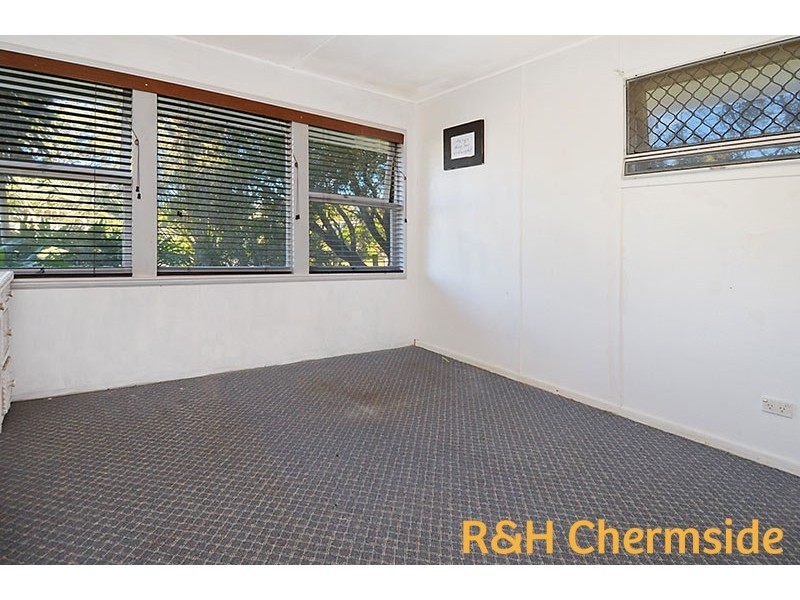 2 Macs St, Brighton QLD 4017