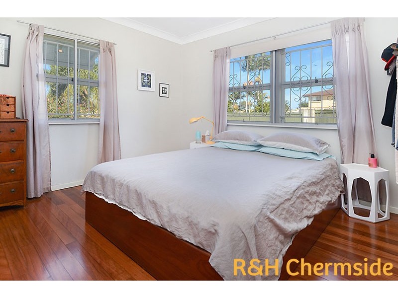 7 Ronmack Street, Chermside QLD 4032