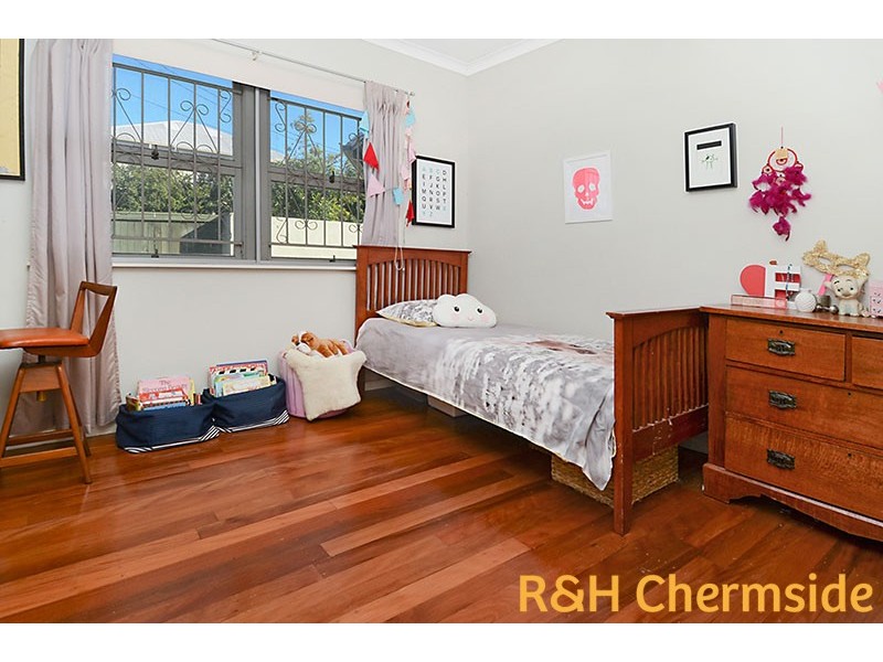 7 Ronmack Street, Chermside QLD 4032