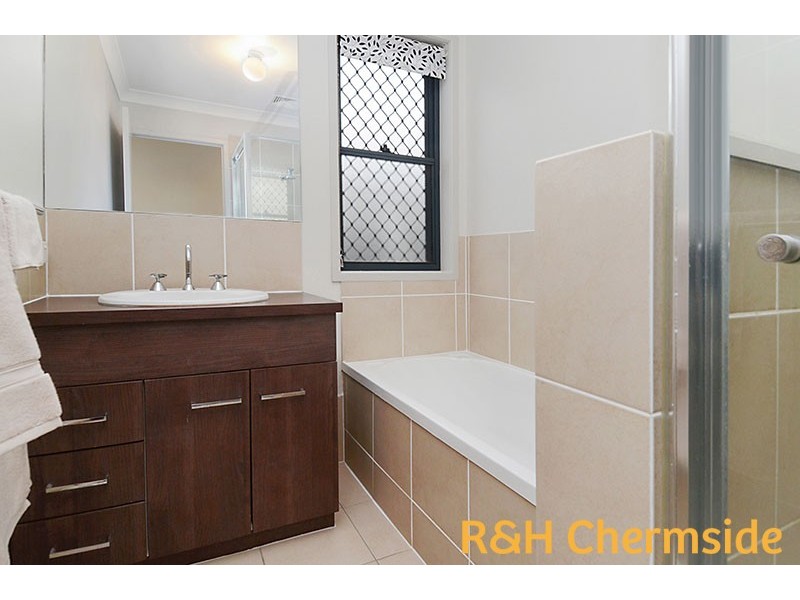 9 Waterlily Circuit, Carseldine QLD 4034
