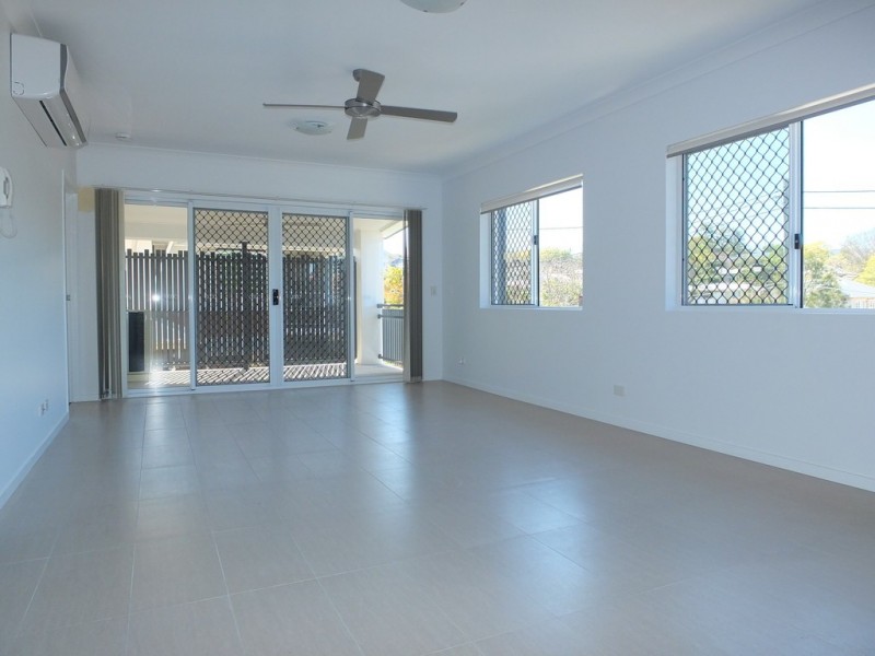 2/12 Lutana St, Stafford QLD 4053