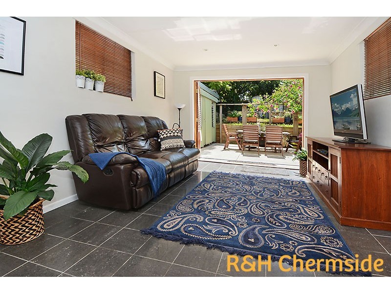 15 Dulendella Street, Zillmere QLD 4034
