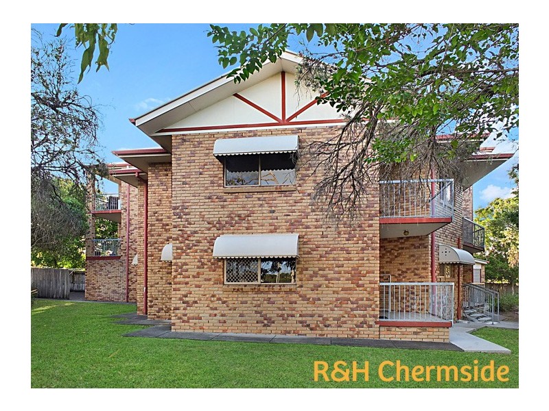 2/15 Norman Dve, Chermside QLD 4032
