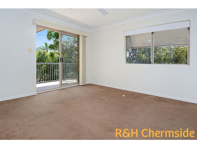2/15 Norman Dve, Chermside QLD 4032
