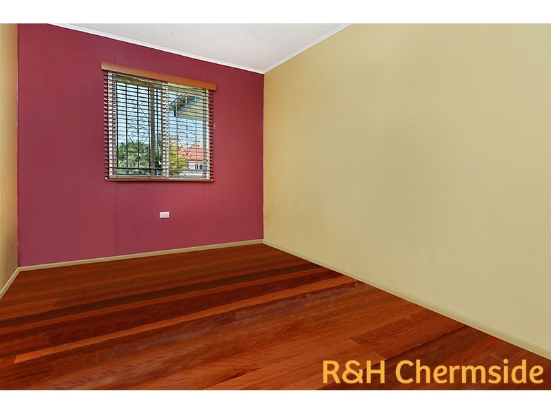 12 Caronga St, Wavell Heights QLD 4012